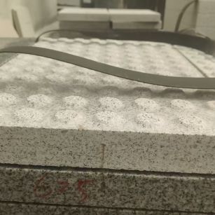 辽阳 芝麻白花岗岩6.0公分荔枝面五轴加工雕刻盲点