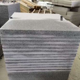 辽阳 芝麻白5公分火烧地铺成品，900*400，规格可定制