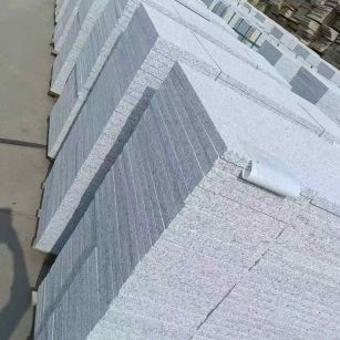 辽阳 白麻荔枝面花岗岩地铺石