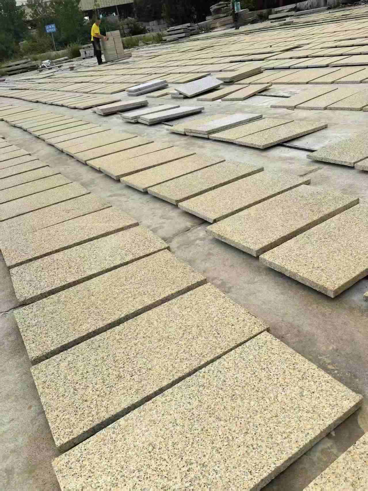 辽阳 黄金麻荔枝地铺石面排板