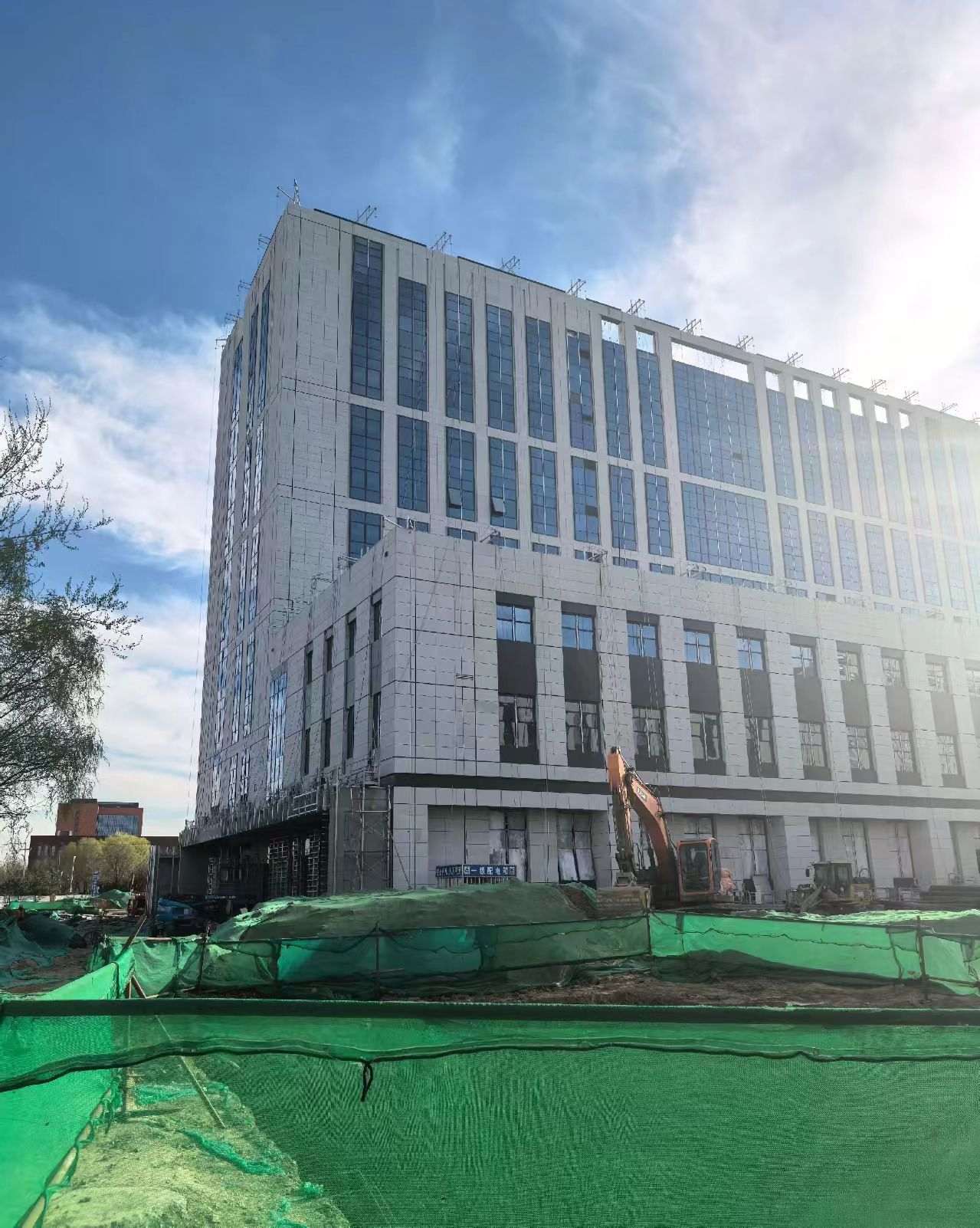 辽阳 白麻花岗岩石材外墙干挂