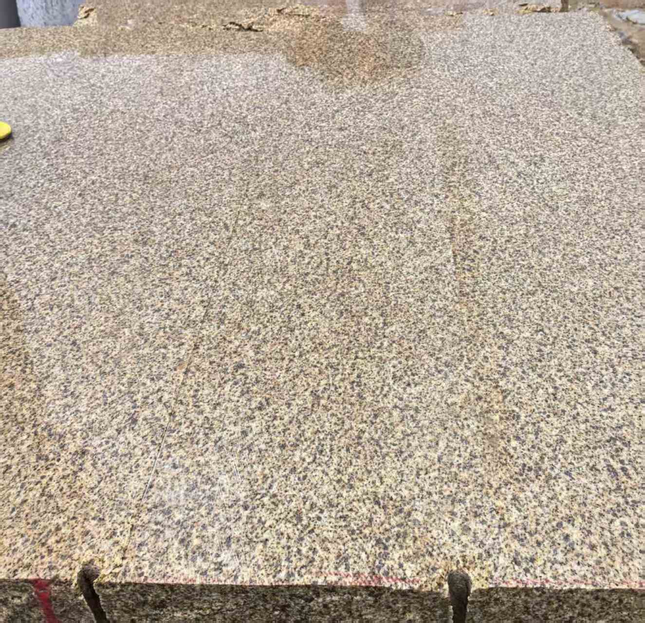 辽阳 黄金麻花岗岩石材方料